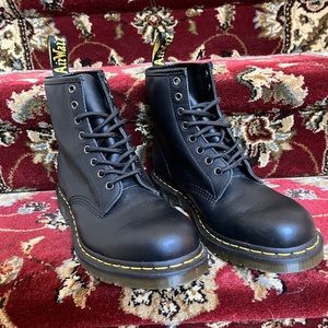 Brand New Mens Dr Martens